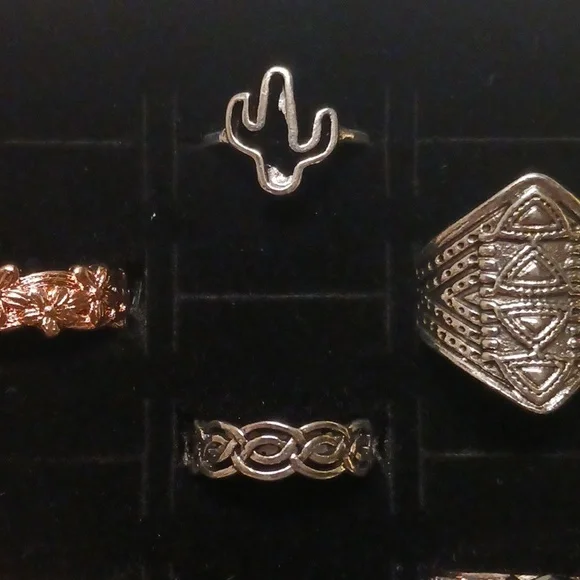 Lot of size 5 rings. 14 rings total. NWT. Rose gold, silver & yellow gold colors - Picture 10 of 14